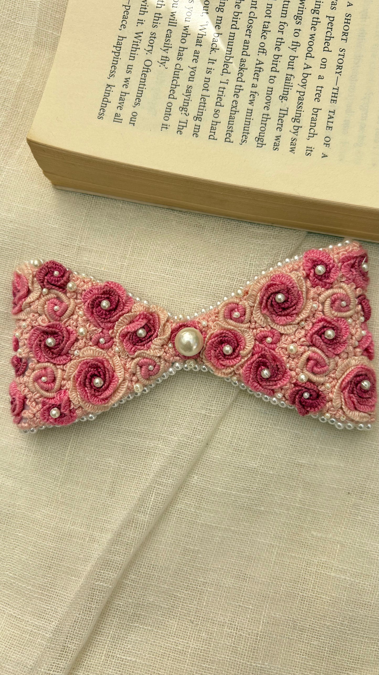 Pearl rose bow