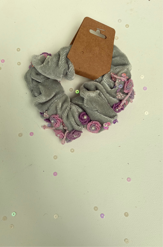 Pop up scrunchies