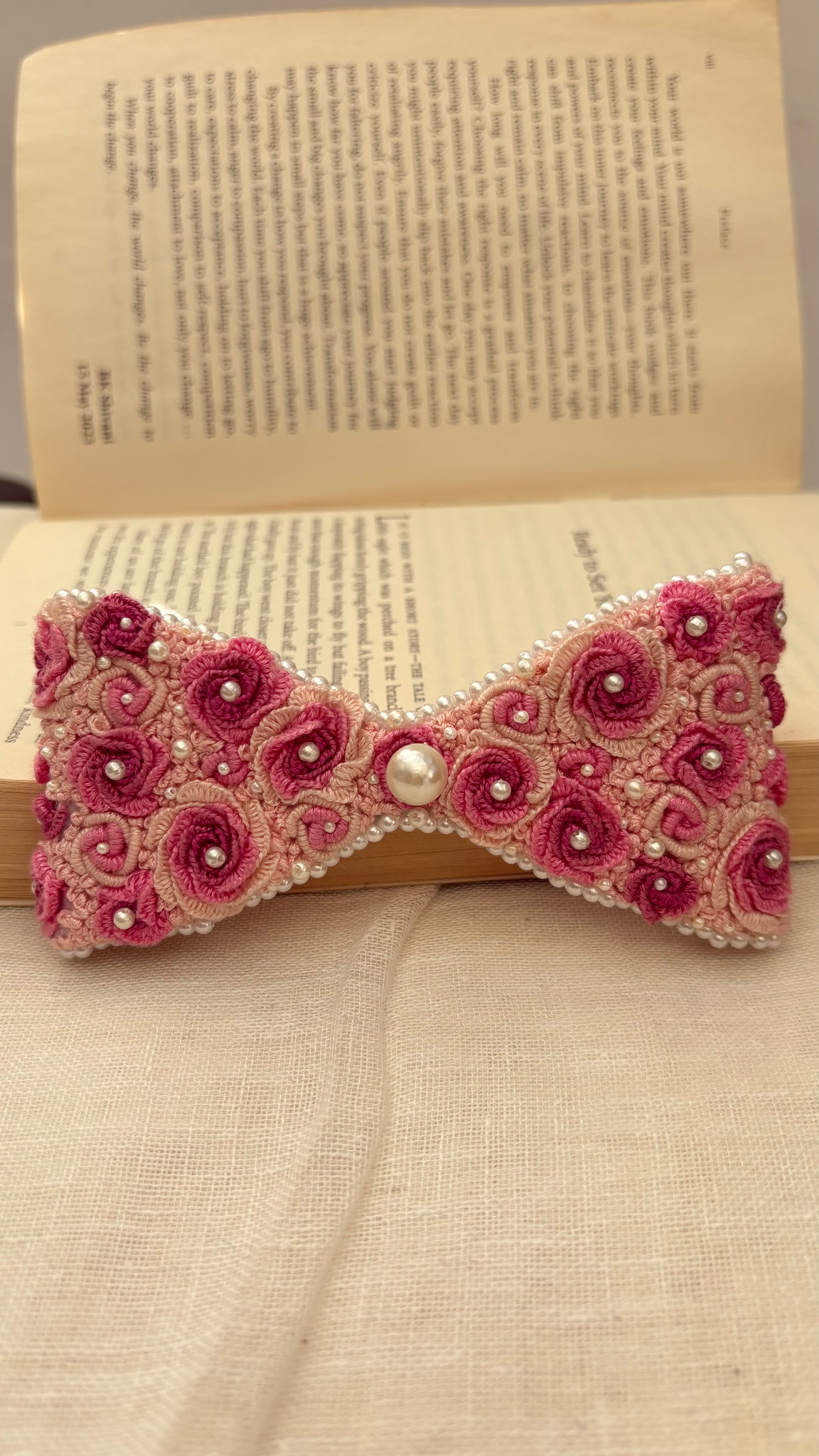 Pearl rose bow