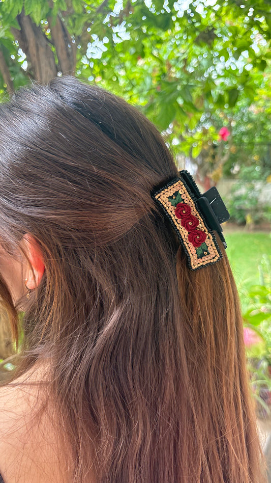 Sequin claw clip