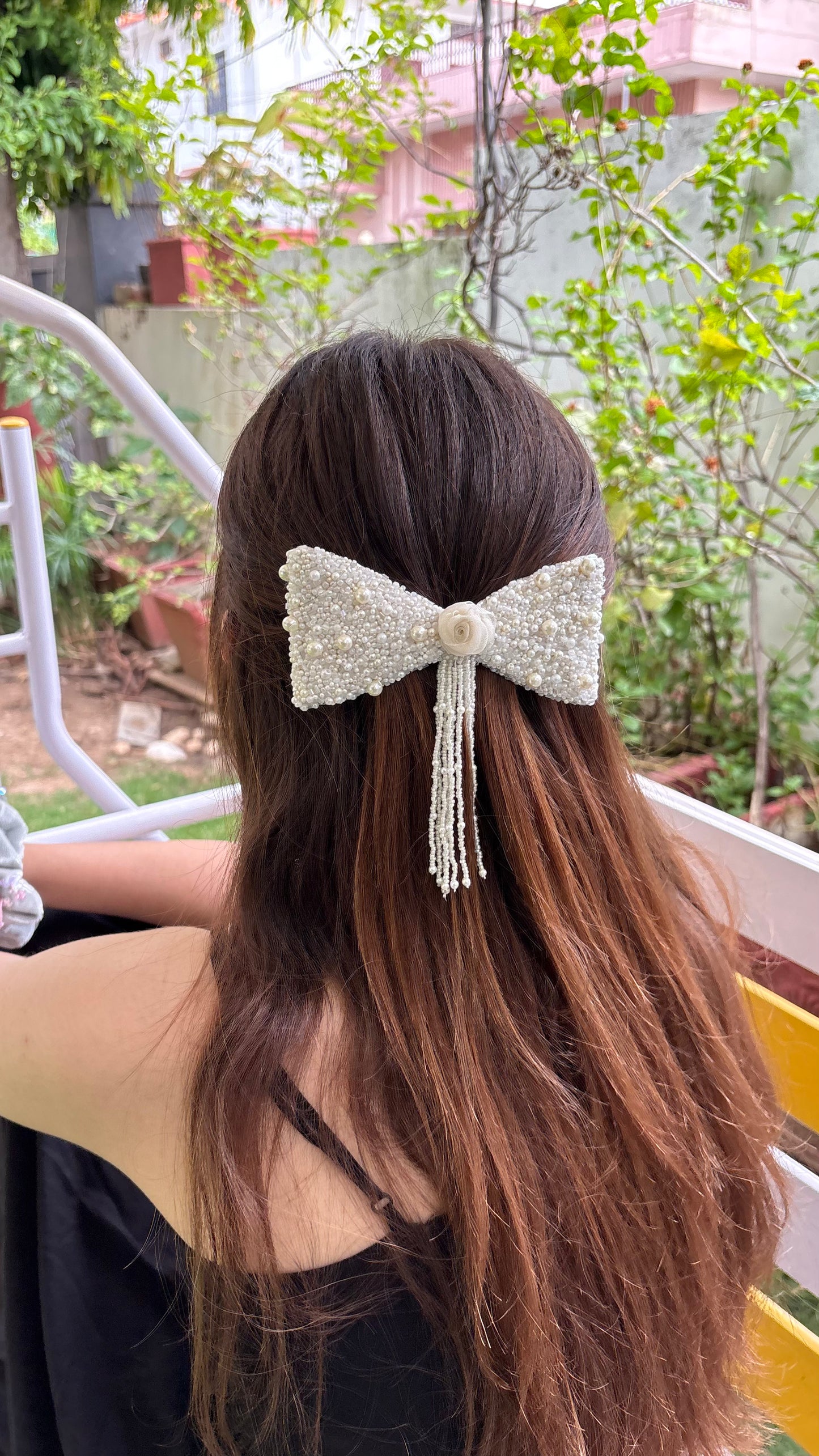 Ivory dream bow