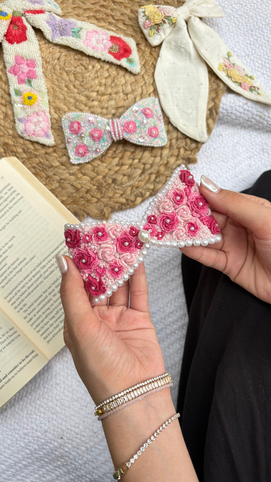 rosette charm bow