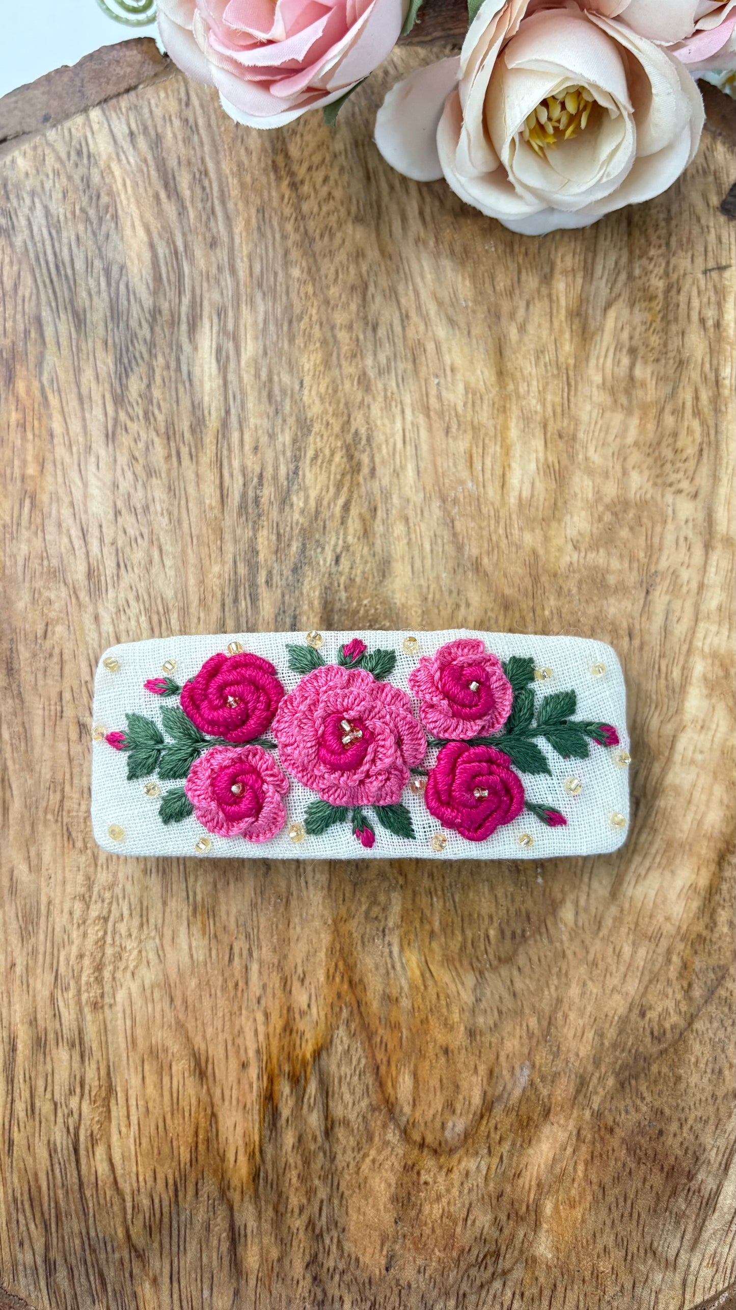 Embroidered barette clip