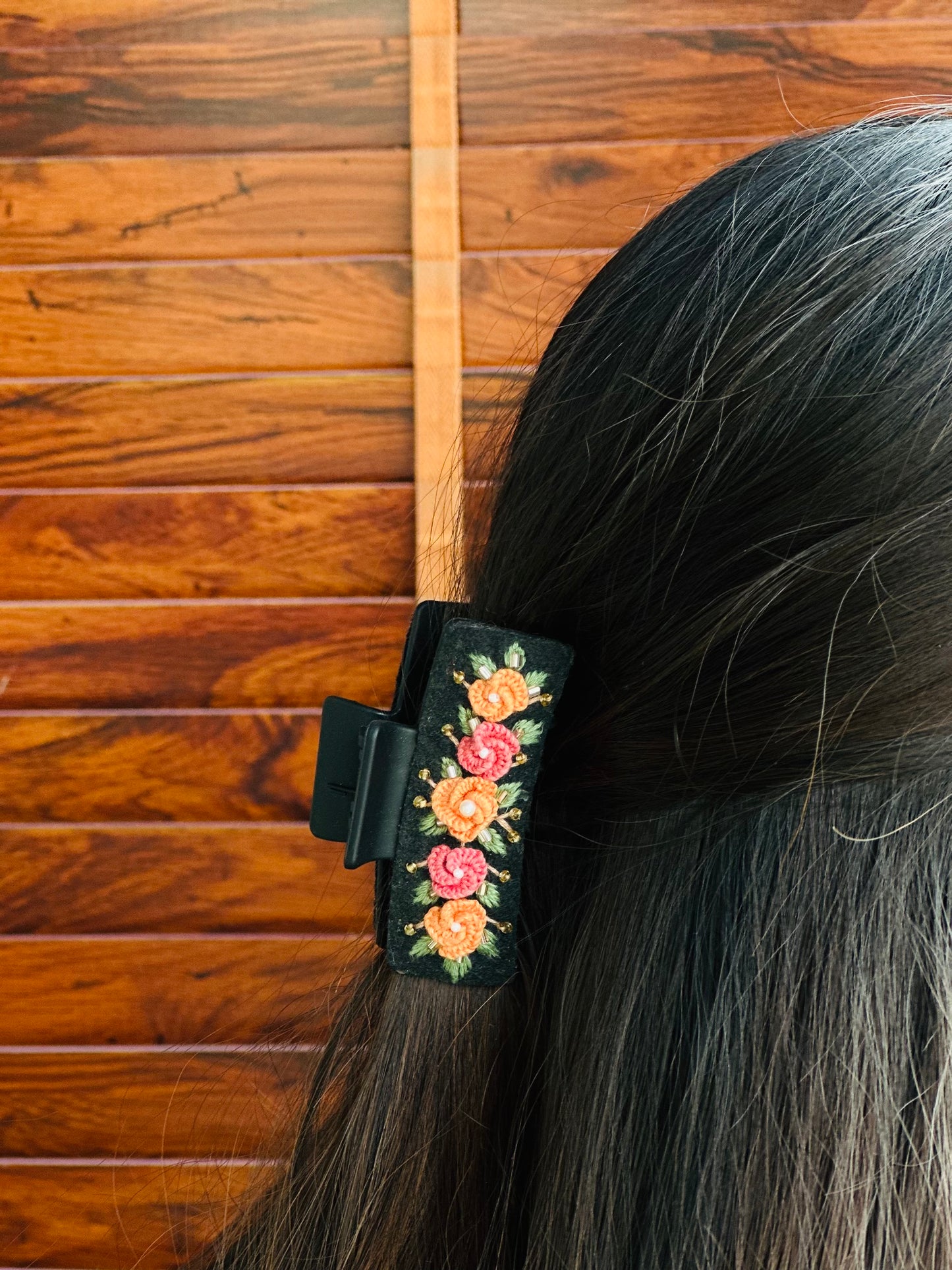 Floral clutchers